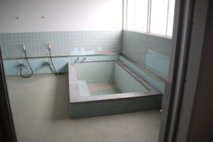 銚子高校同窓会会館「春台会館」の浴室